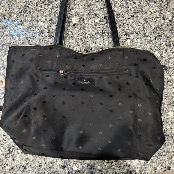 Hayden Top Zip Tote Poppy - Used - Picture 6 of 17